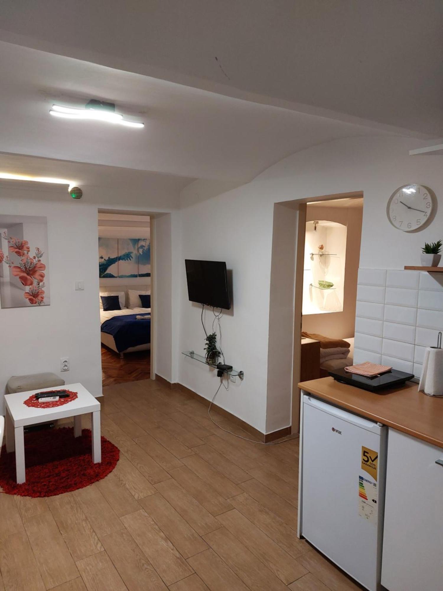 Inter Apartment Belgrado Buitenkant foto